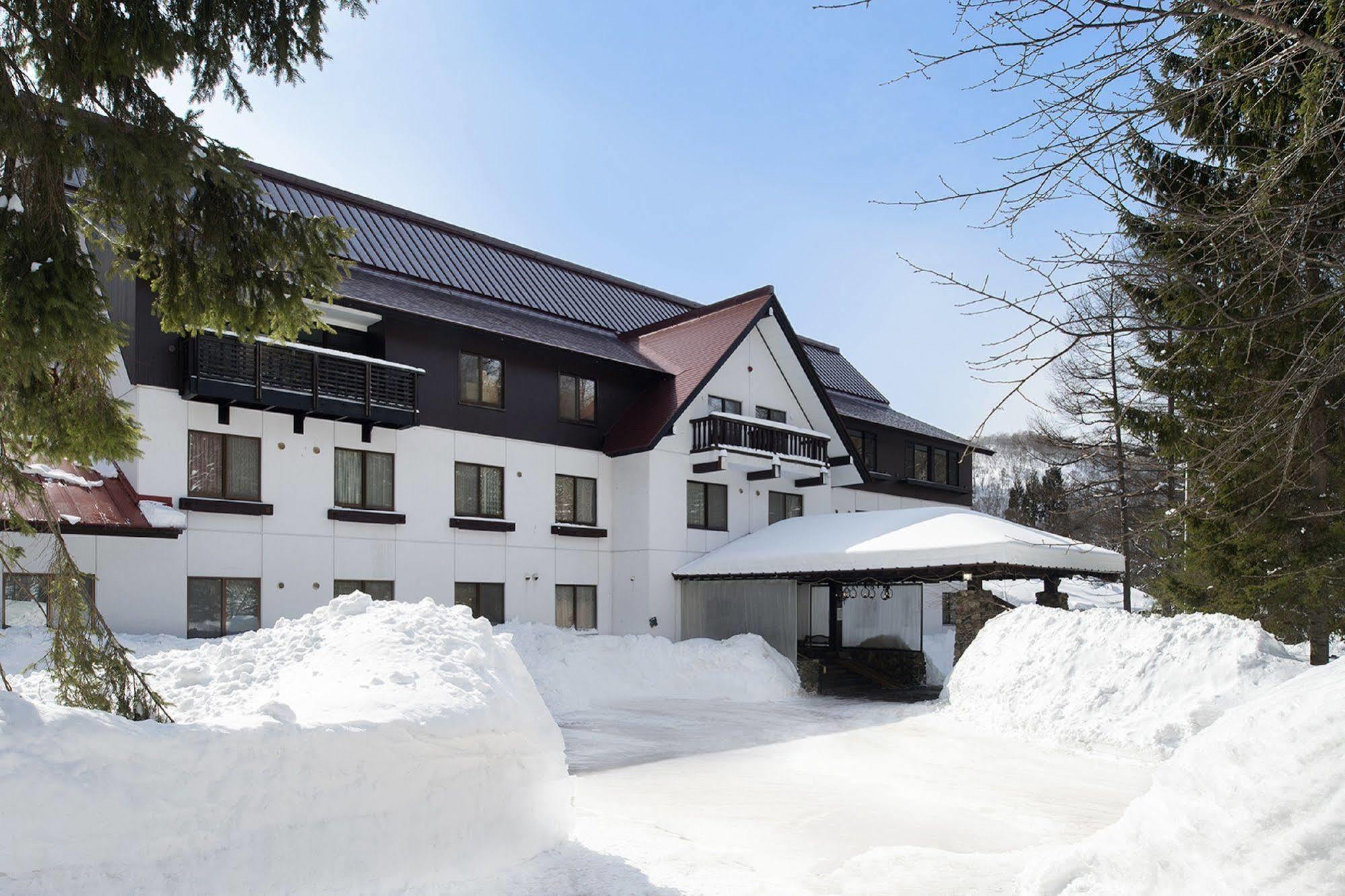 Izumigo Takayama Dog Paradise Hotel Exterior photo