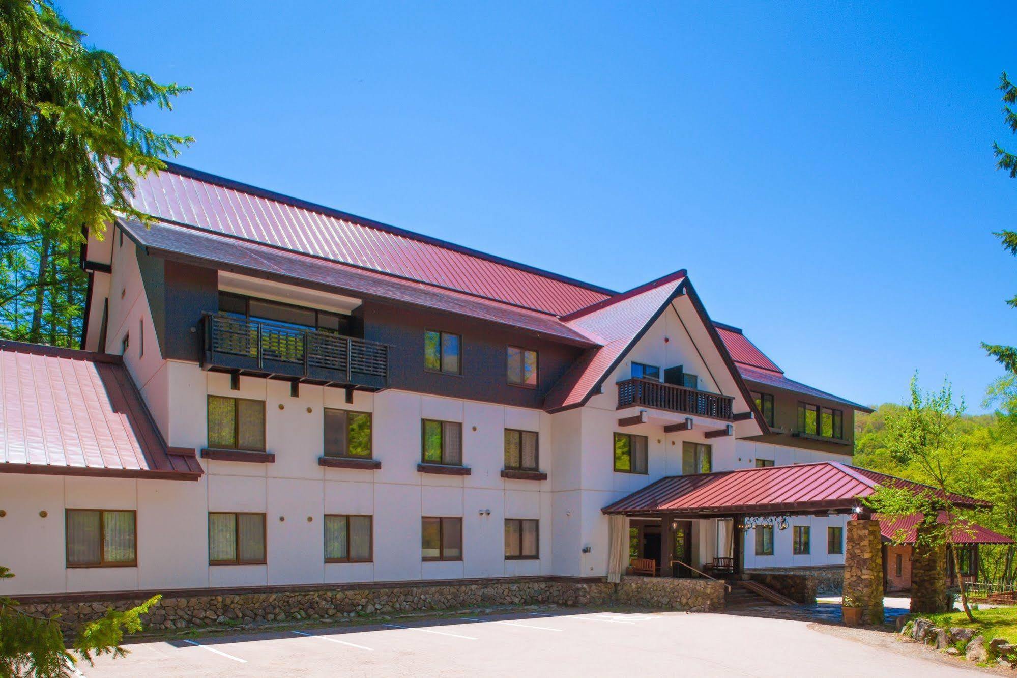 Izumigo Takayama Dog Paradise Hotel Exterior photo